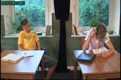 homosexual Students Sex In A Classroom Cumfacial