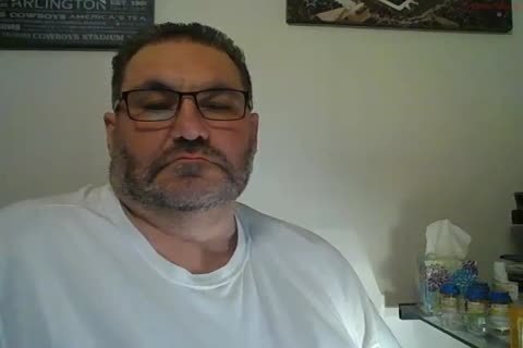 plump daddy blows