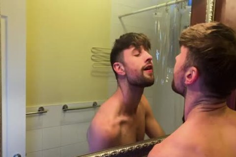 Drew Dixon & Ethan Chase – Sharing A bath