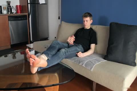 Jay Jonas Size 13 teen Feet