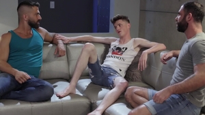 IconMale: Adam Ramzi & Avery Jones rushes Jake Nicola