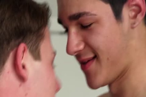 'Jayden Marcos Works Up A Monster Load Inside Price Hogans yummy anal'