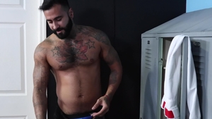 MenOver30 - Tattooed Skyler James jerking Rikk York big cock