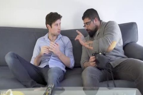 Photography Lesson - Ryan drills bonks Drew Dixon