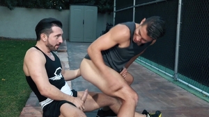 HotHouse.com - Nice in shorts loves huge balls stud