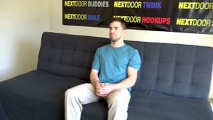 Next Door Casting: Nervous Julian Learns from Ryan Jordan